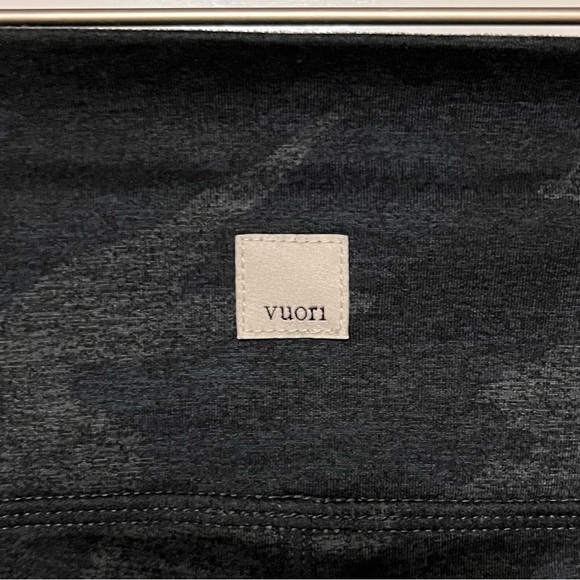 Vuori Clean Elevation Legging Camo Womens Size XS Pockets Workout Athleisure Gym - Picture 7 of 10